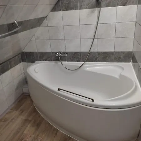 Penzion Hrncire بيت ضيافة