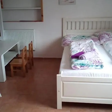 Penzion Hrncire * Mlada Vozice